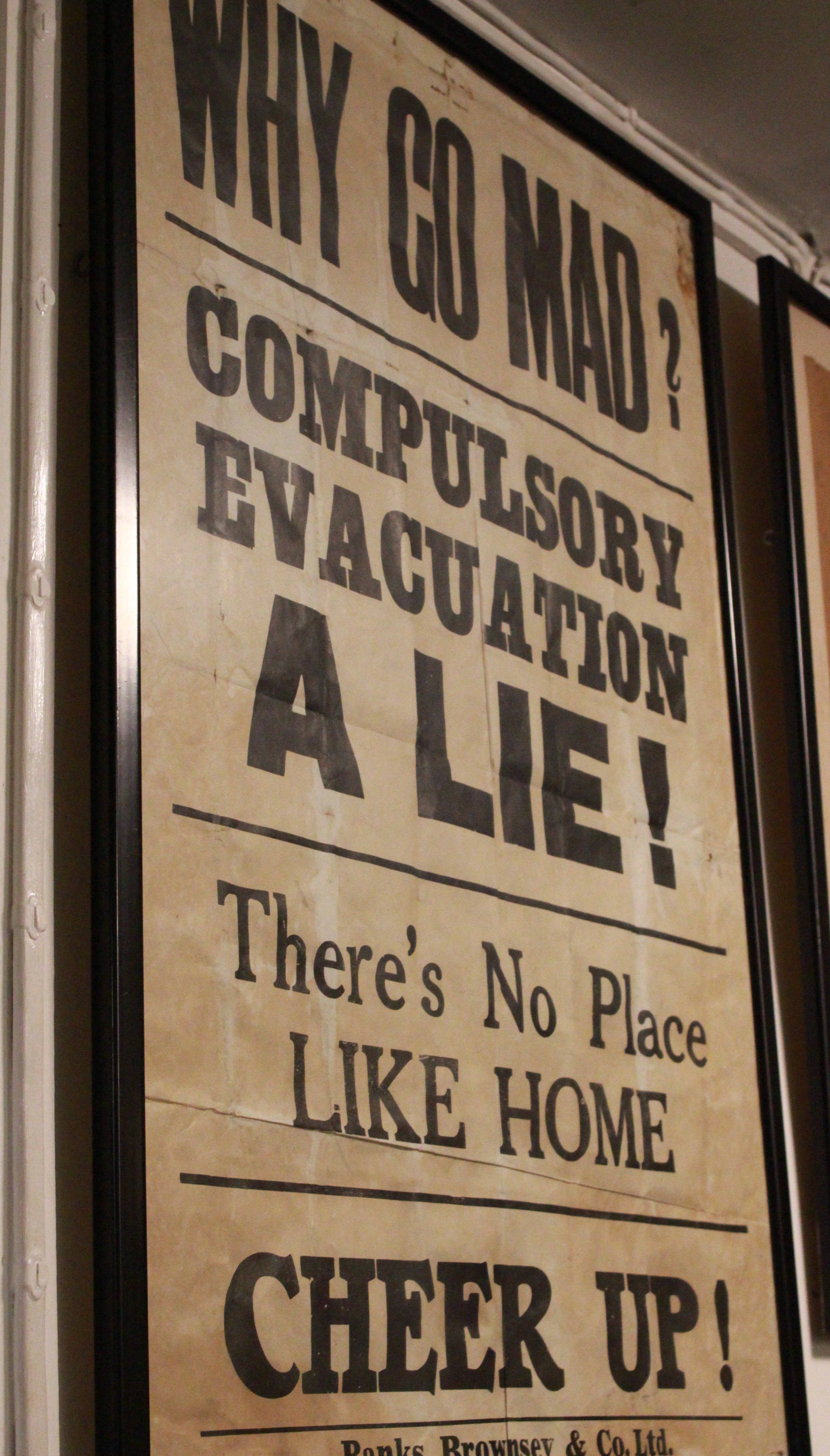 Evacuation poster, German Occupation Museum